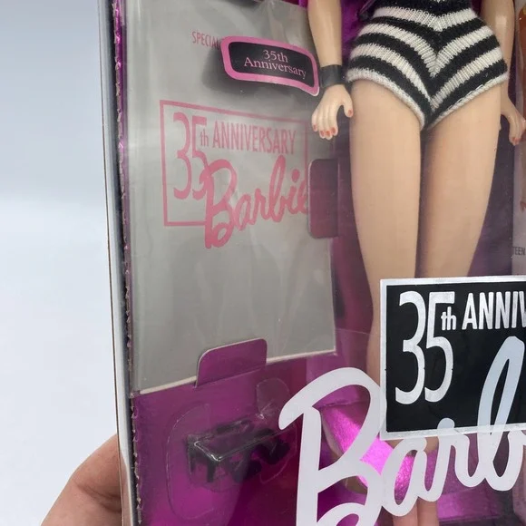1993 Mattel 35th Anniversary 1959 Reproduction Brunette Barbie #11782 NRFB - Picture 15 of 16